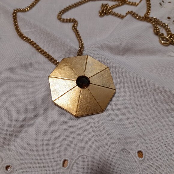 Vintage Avon Art Deco Necklace Pendant Brooch Gold Tone Octagonal Retro Jewelry - Picture 9 of 16